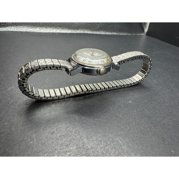 Vintage Timex Electric Easy Reader Watch Women\'s Silver Tone Stretch Band main image 5